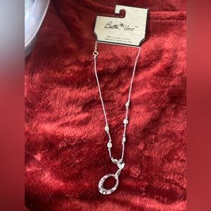 Bella Uno Necklace Brand New